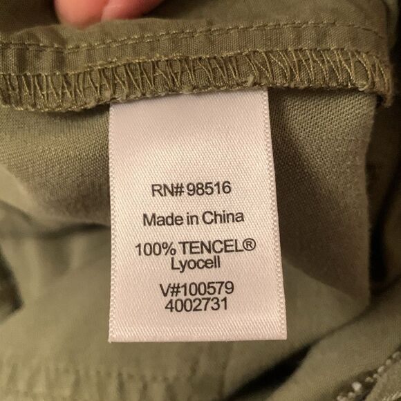 Coldwater Creek Olive Tencel Roll-Up Cargo Pants Women’s Size 6 - Picture 11 of 12